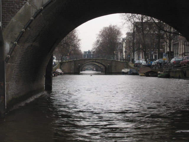 Canal cruise: Look! 7 bridges in a row!