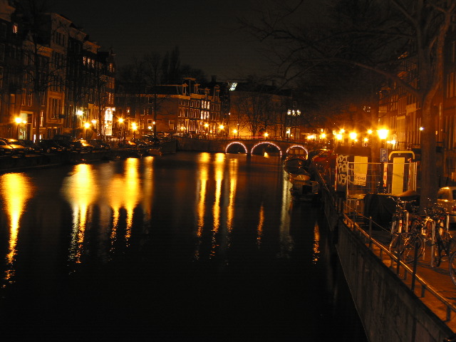 Canals at night 2