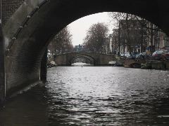 Canal cruise: Look! 7 bridges in a row!