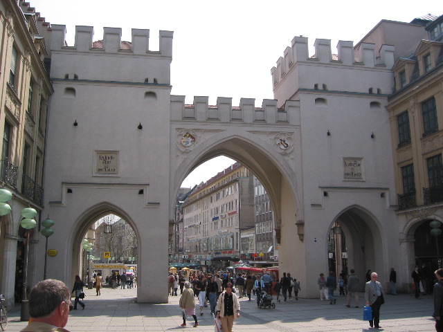 The Karlstor 
