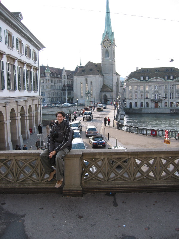 Jon at Grosm&uuml;nsterplatz