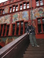 Jon in Rathaus